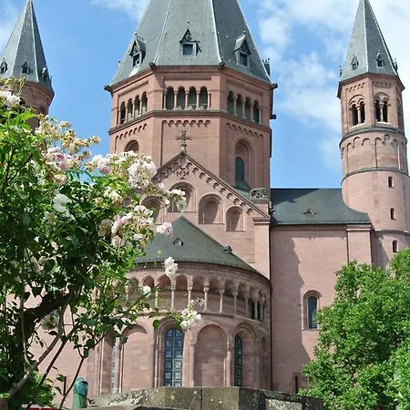 Schön Wohnen In Apartment Mainz